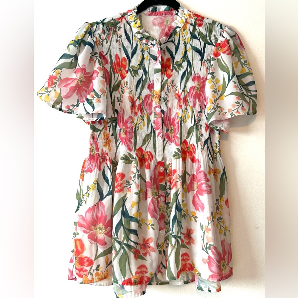 Stretchy floral top